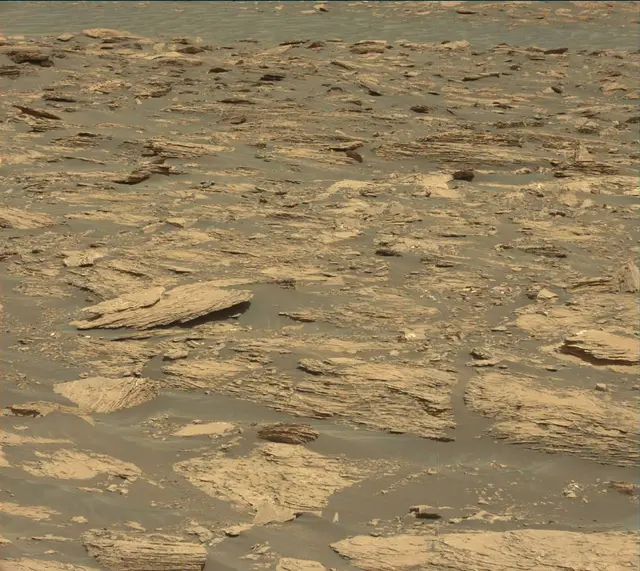 Sol 1721: Mast Camera (Mastcam)