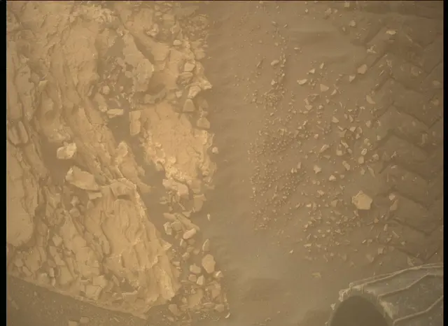 Sol 1721: Mars Descent Imager (MARDI)