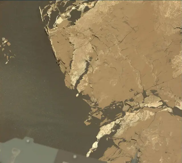 Sol 1724: Mast Camera (Mastcam)