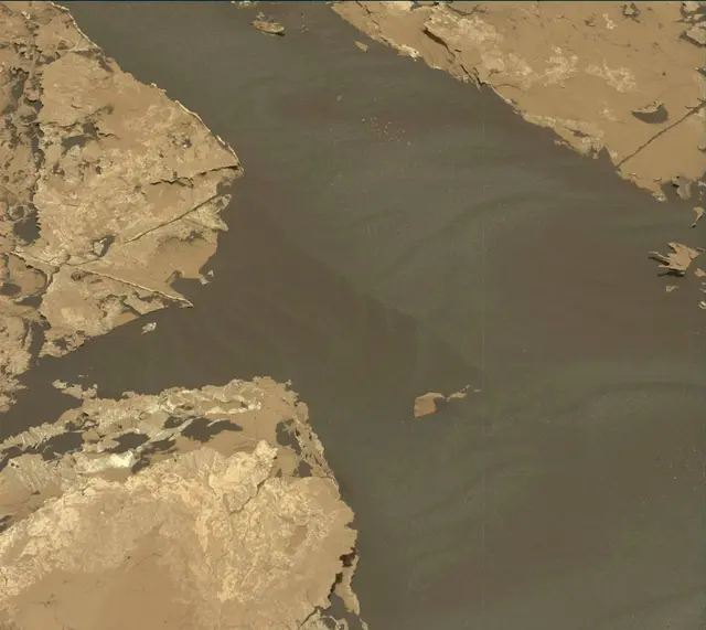 Sol 1724: Mast Camera (Mastcam)