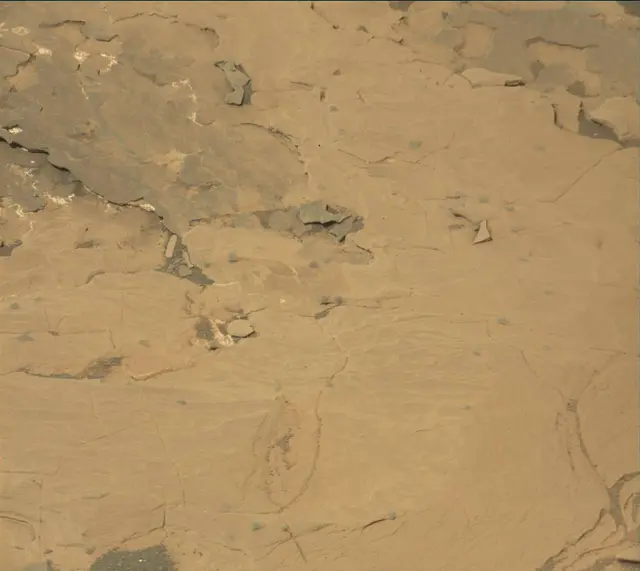 Sol 1724: Mast Camera (Mastcam)