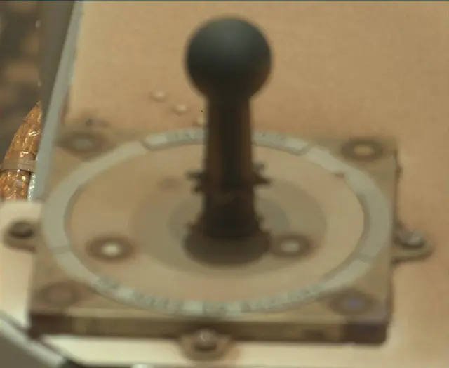 Sol 1725: Mast Camera (Mastcam)
