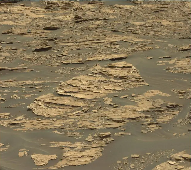Sol 1726: Mast Camera (Mastcam)
