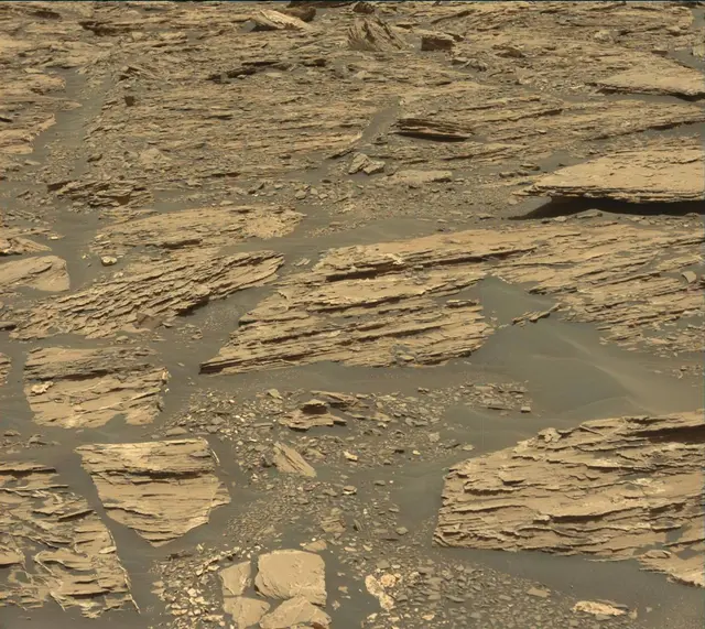 Sol 1726: Mast Camera (Mastcam)