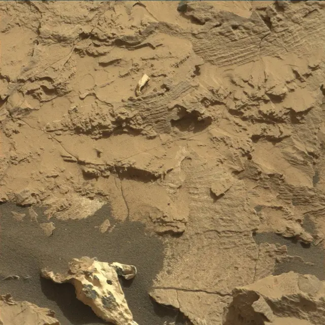 Sol 1726: Mast Camera (Mastcam)