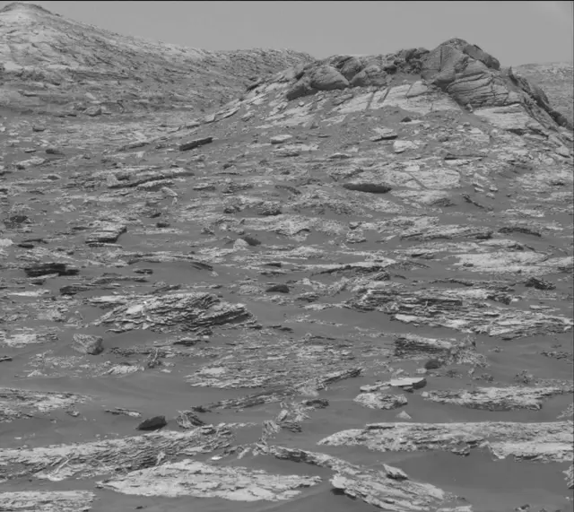 Sol 1727: Mast Camera (Mastcam)