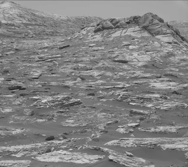 Sol 1727: Mast Camera (Mastcam)