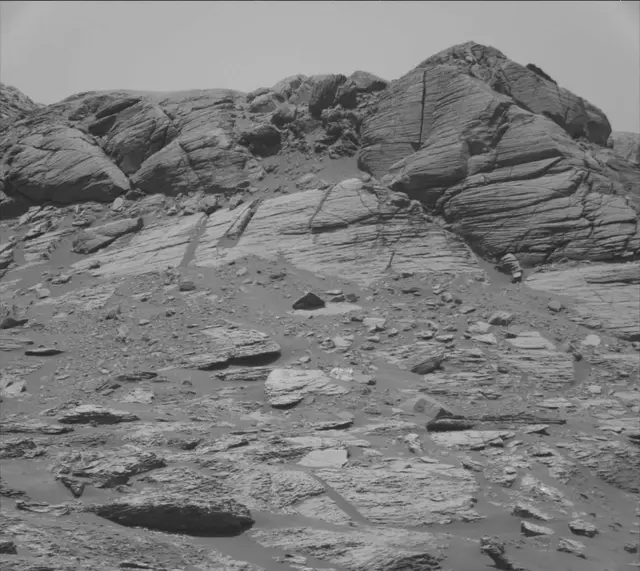 Sol 1727: Mast Camera (Mastcam)