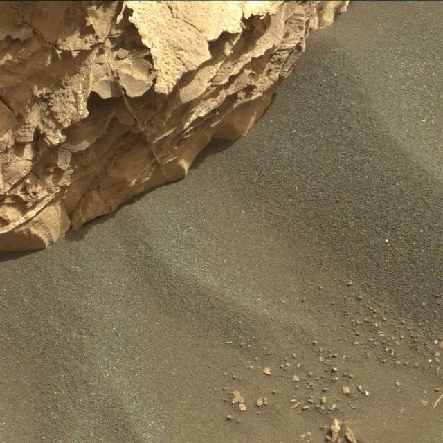Sol 1727: Mast Camera (Mastcam)