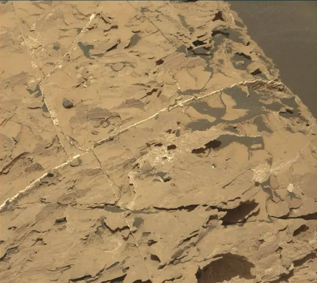 Sol 1728: Mast Camera (Mastcam)