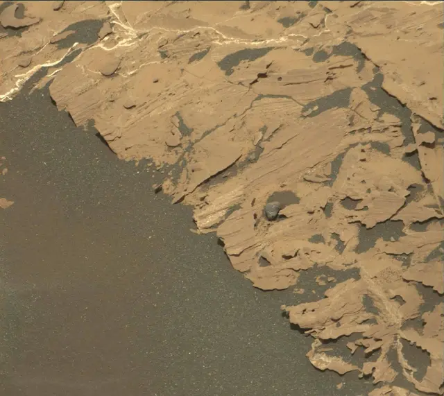 Sol 1728: Mast Camera (Mastcam)
