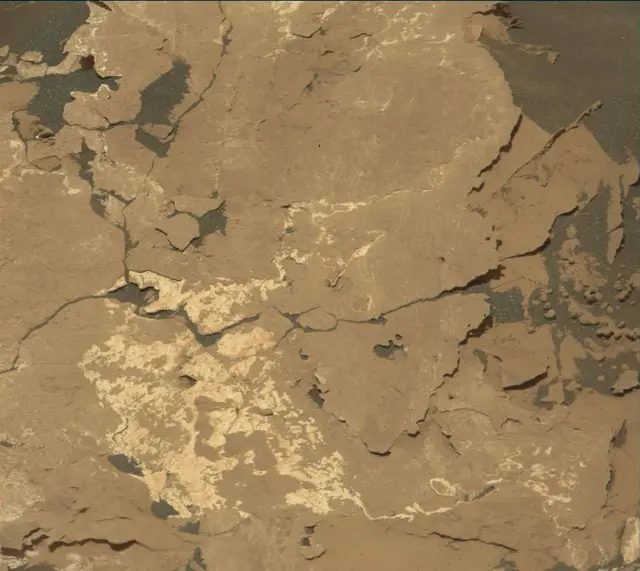 Sol 1728: Mast Camera (Mastcam)