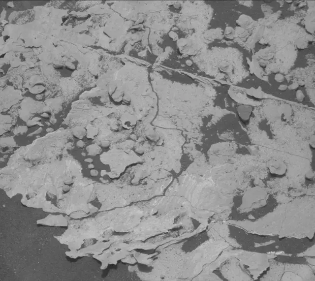 Sol 1729: Mast Camera (Mastcam)