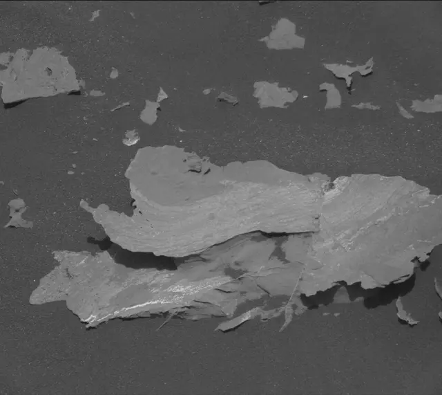 Sol 1729: Mast Camera (Mastcam)