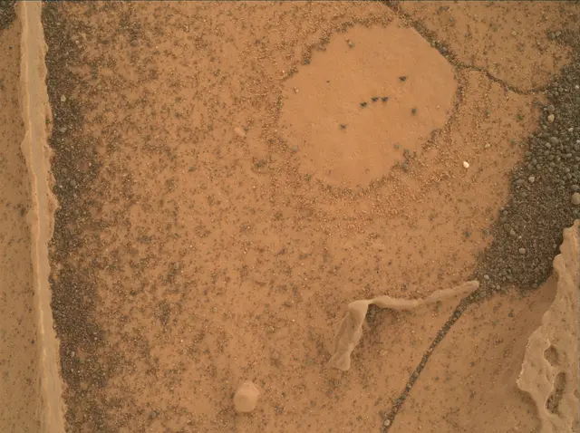 Sol 1729: Mars Hand Lens Imager (MAHLI)