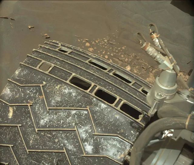 Sol 1730: Mast Camera (Mastcam)
