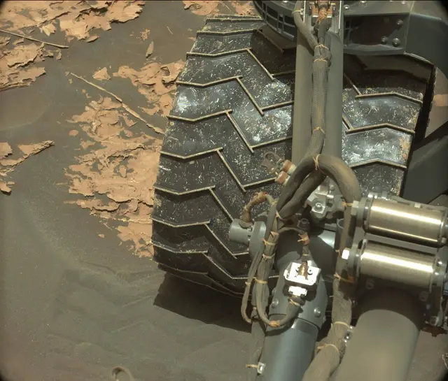 Sol 1730: Mast Camera (Mastcam)