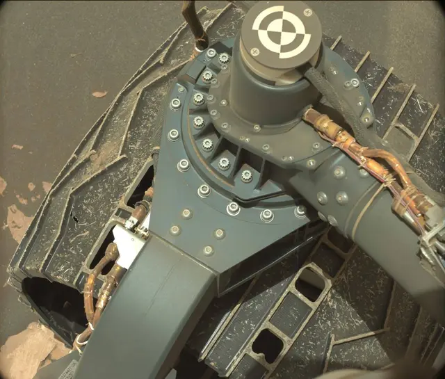 Sol 1730: Mast Camera (Mastcam)