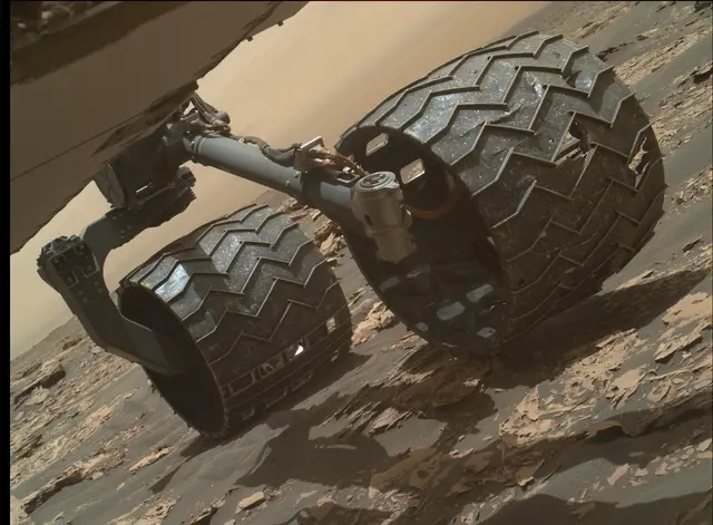 Sol 1730: Mars Hand Lens Imager (MAHLI)