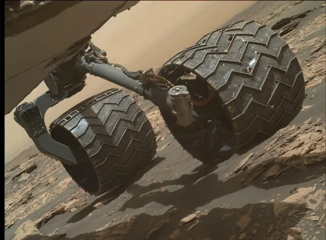 Sol 1730: Mars Hand Lens Imager (MAHLI)