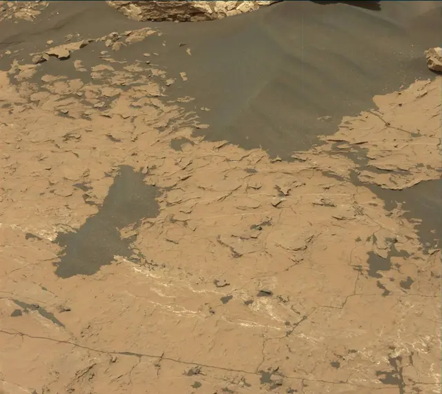 Sol 1732: Mast Camera (Mastcam)