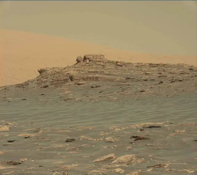 Sol 1732: Mast Camera (Mastcam)