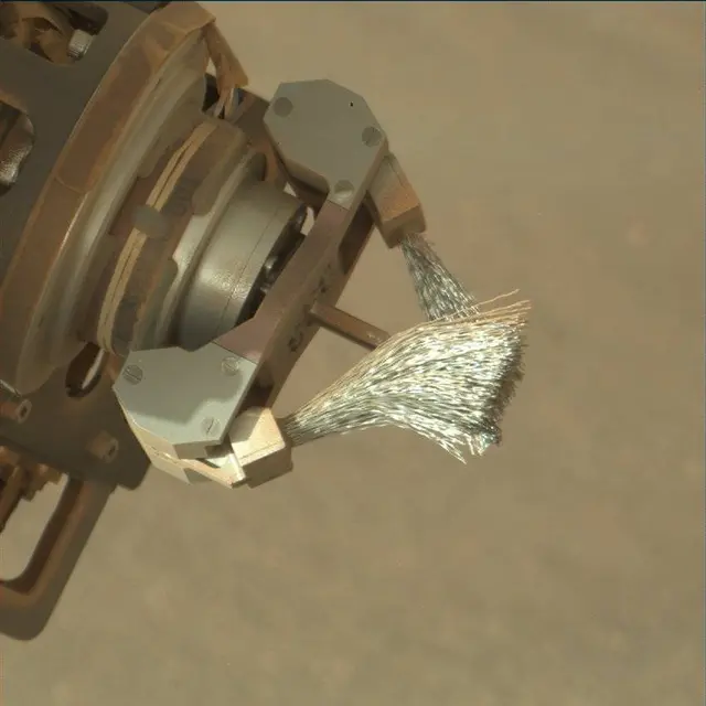 Sol 1736: Mast Camera (Mastcam)