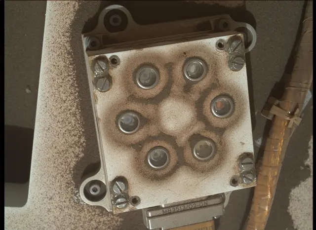 Sol 1736: Mars Hand Lens Imager (MAHLI)