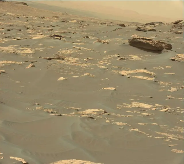Sol 1739: Mast Camera (Mastcam)