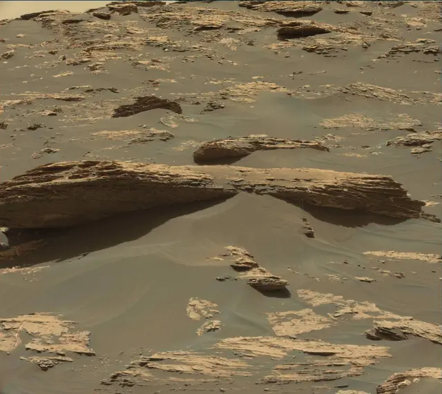 Sol 1741: Mast Camera (Mastcam)