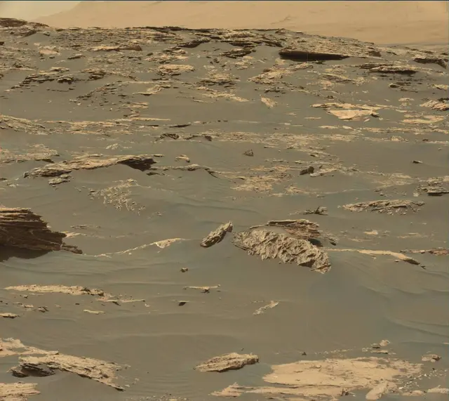 Sol 1741: Mast Camera (Mastcam)