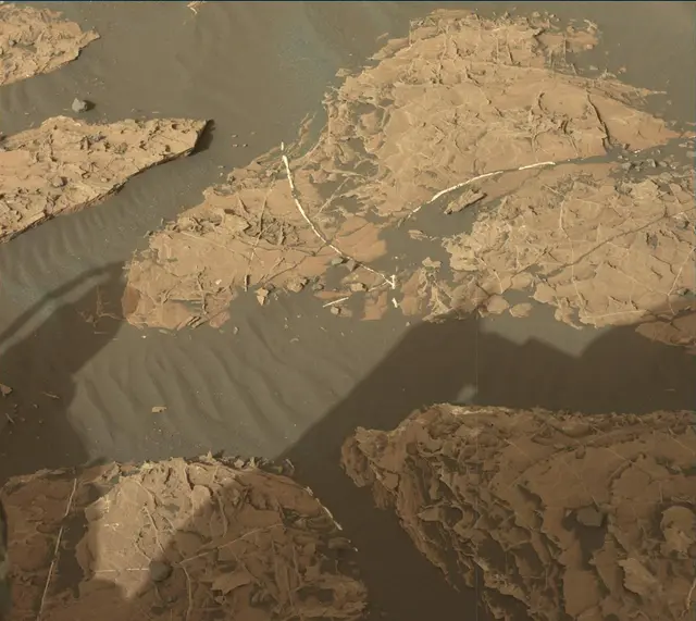 Sol 1741: Mast Camera (Mastcam)