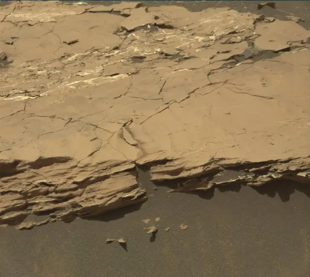 Sol 1741: Mast Camera (Mastcam)