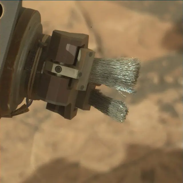 Sol 1744: Mast Camera (Mastcam)