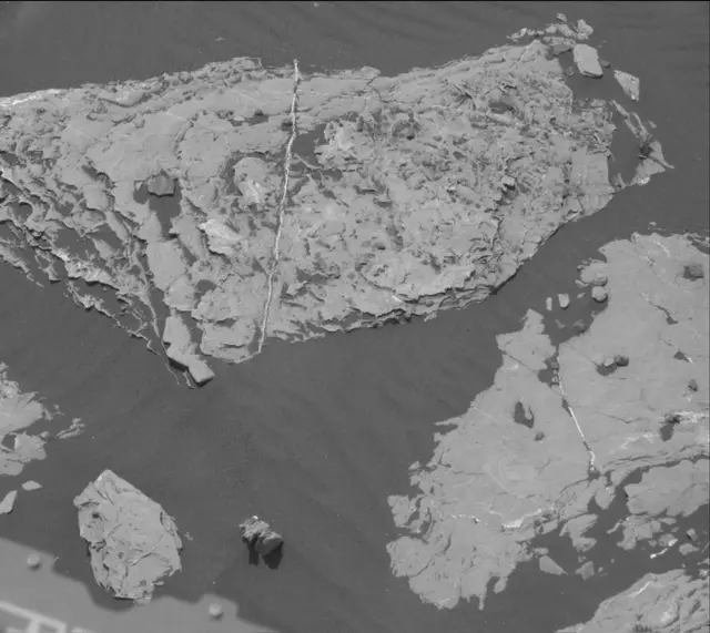 Sol 1745: Mast Camera (Mastcam)