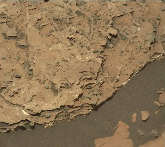 Sol 1745: Mast Camera (Mastcam)