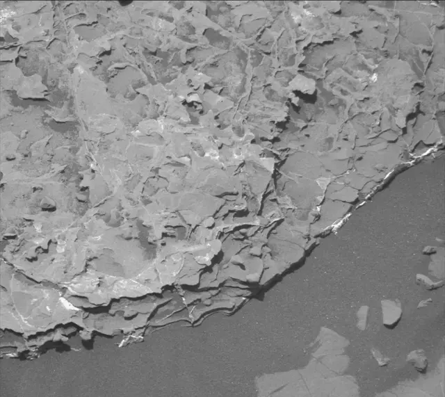 Sol 1745: Mast Camera (Mastcam)