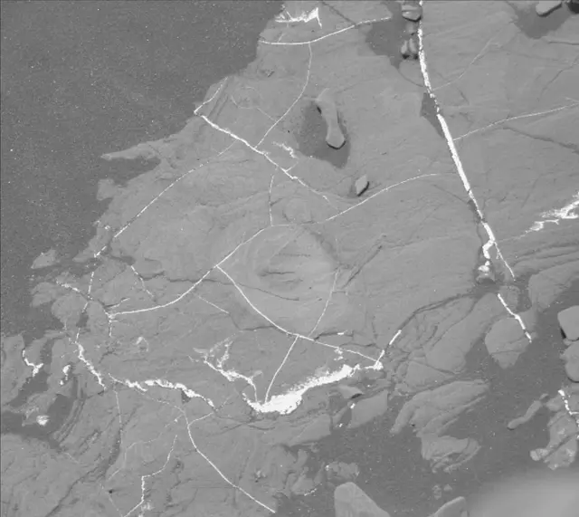 Sol 1745: Mast Camera (Mastcam)