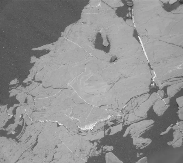 Sol 1745: Mast Camera (Mastcam)