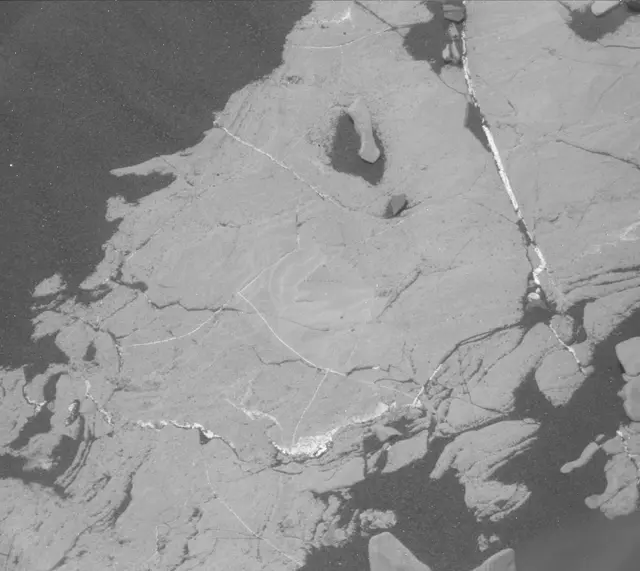 Sol 1745: Mast Camera (Mastcam)