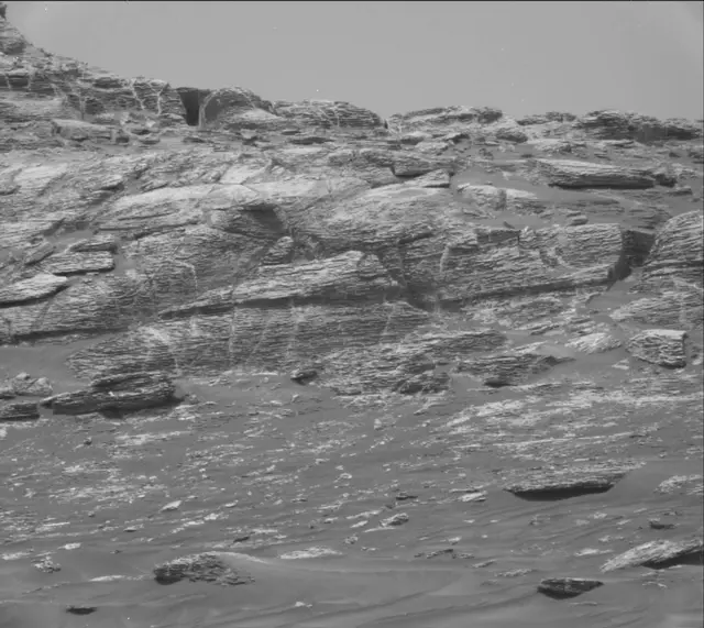 Sol 1745: Mast Camera (Mastcam)