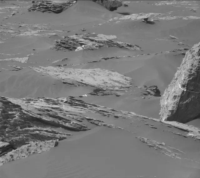 Sol 1745: Mast Camera (Mastcam)