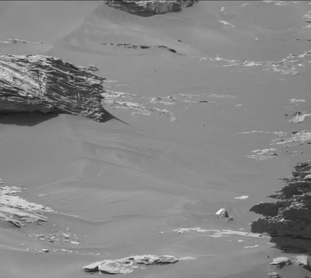 Sol 1745: Mast Camera (Mastcam)