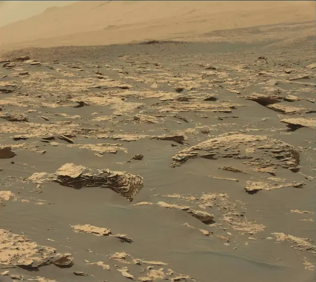 Sol 1746: Mast Camera (Mastcam)