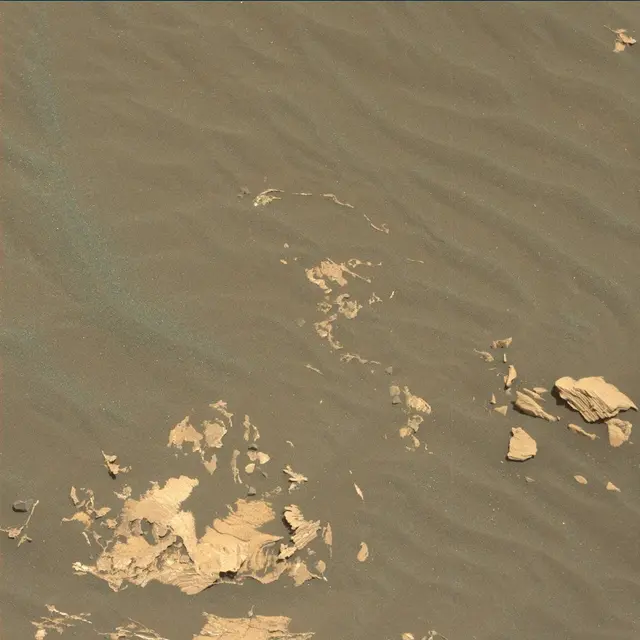 Sol 1746: Mast Camera (Mastcam)