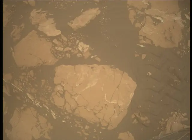 Sol 1746: Mars Descent Imager (MARDI)