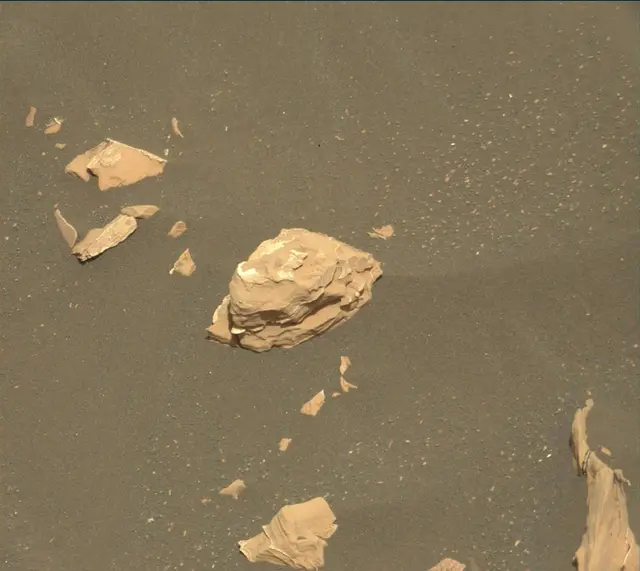 Sol 1747: Mast Camera (Mastcam)