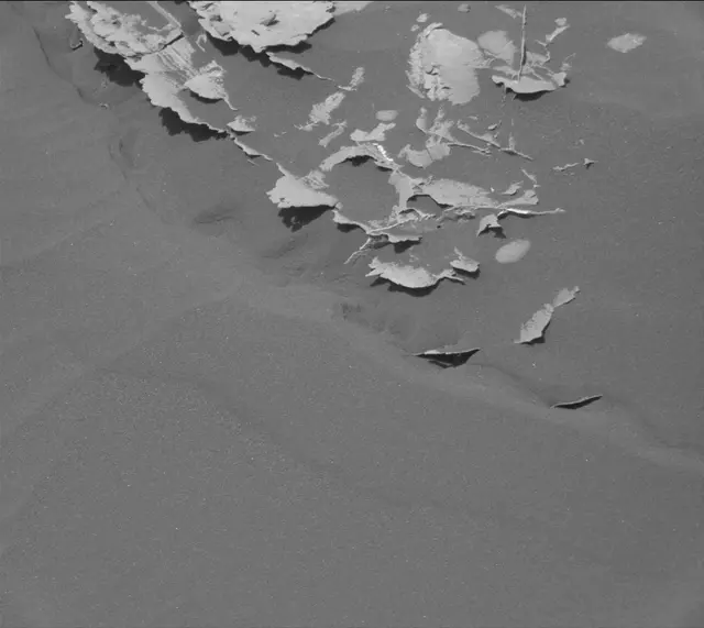 Sol 1748: Mast Camera (Mastcam)