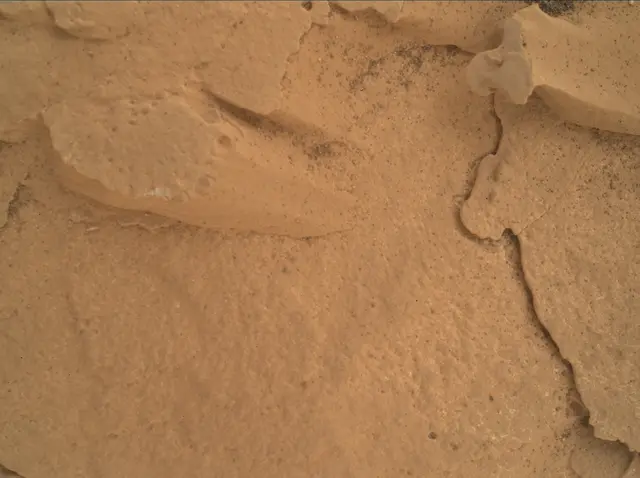 Sol 1748: Mars Hand Lens Imager (MAHLI)
