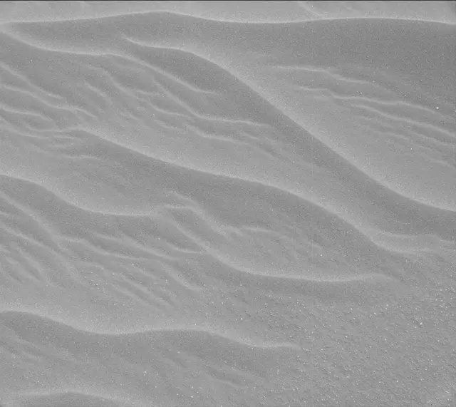 Sol 1749: Mast Camera (Mastcam)